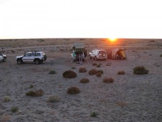 Australia (Lake Eyre)